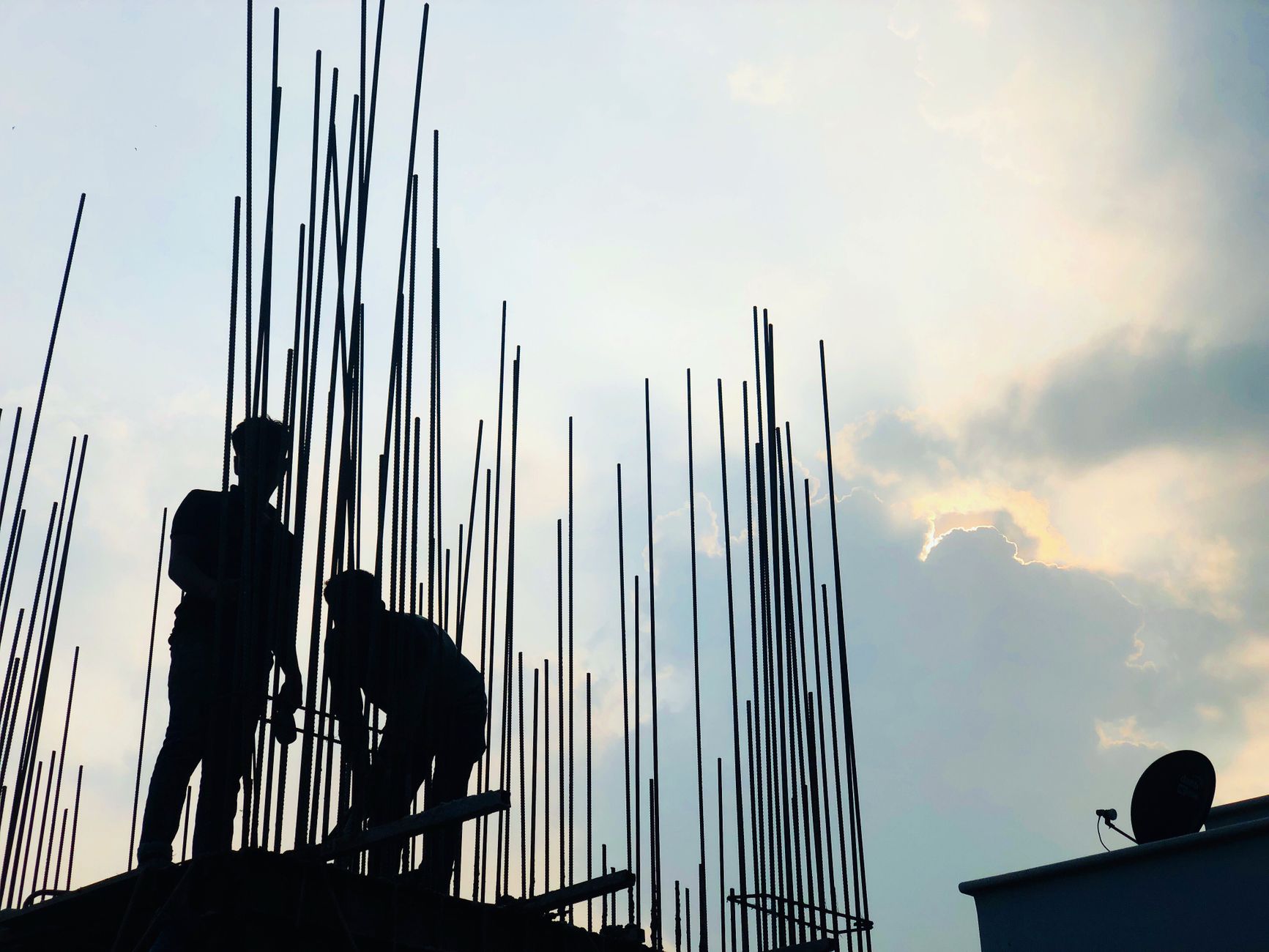 Ordinea corectă a lucrărilor într-o renovare de apartament: ce te costă fiecare pas sărit